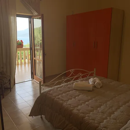 Bed and Breakfast Altieri Scario