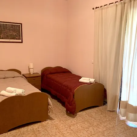 Altieri Scario