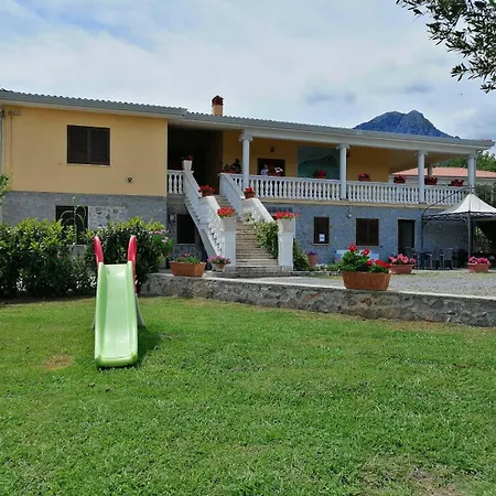 Altieri فندق مبيت وإفطار 3*